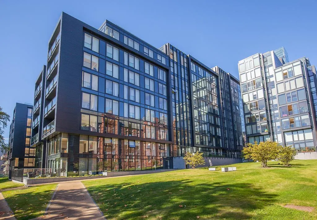 My-Quartermile Apartments Edinburgh 0*,